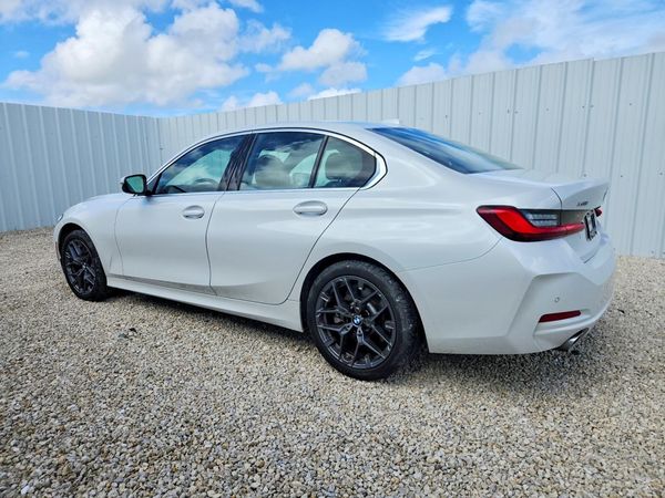 2026 BMW 330XI xDrive