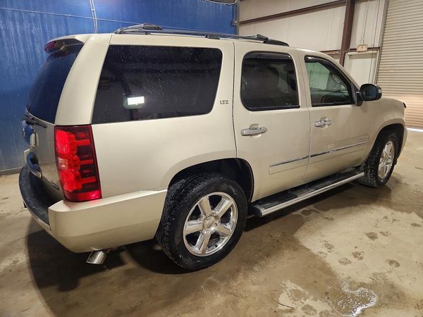2013 CHEVROLET TAHOE LTZ