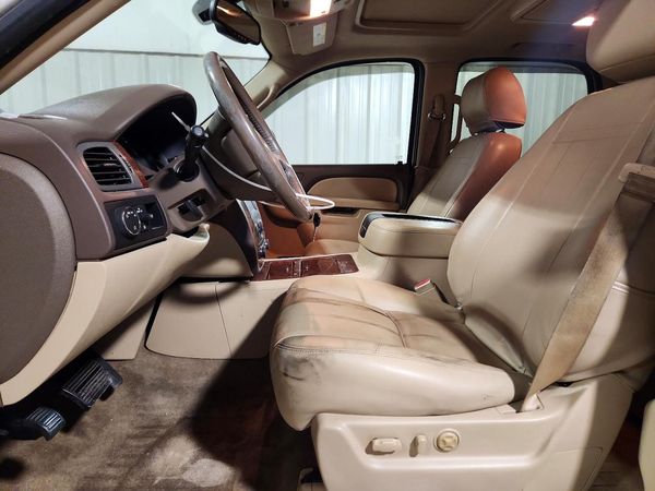 2013 CHEVROLET TAHOE LTZ