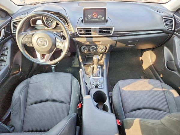 2015 MAZDA 3 Touring/GS