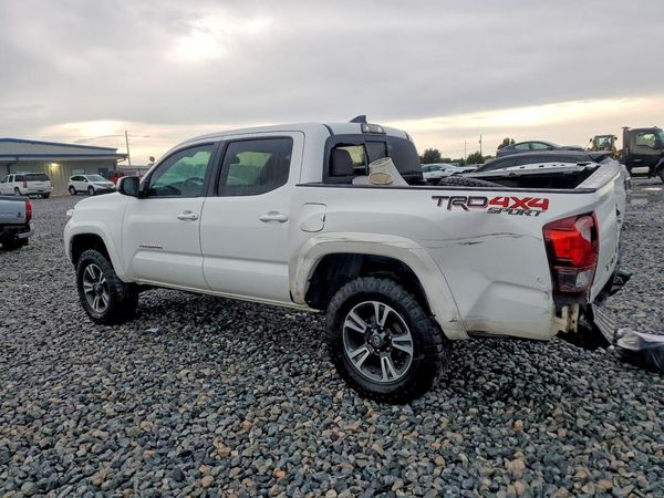 2019 TOYOTA TACOMA SR5