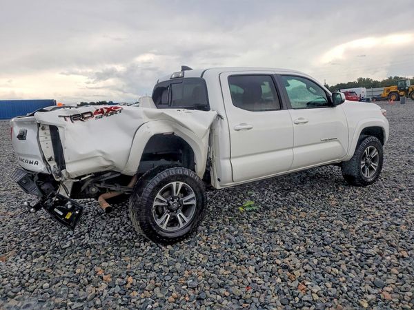 2019 TOYOTA TACOMA SR5