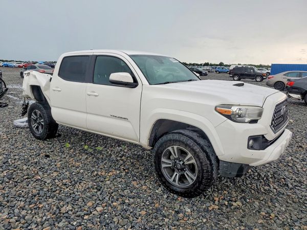2019 TOYOTA TACOMA SR5