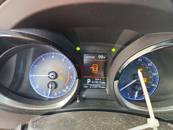 2014 TOYOTA COROLLA L/LE