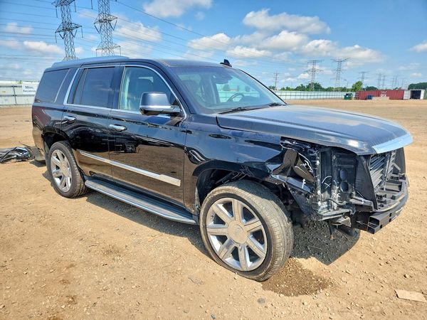 2018 CADILLAC ESCALADE