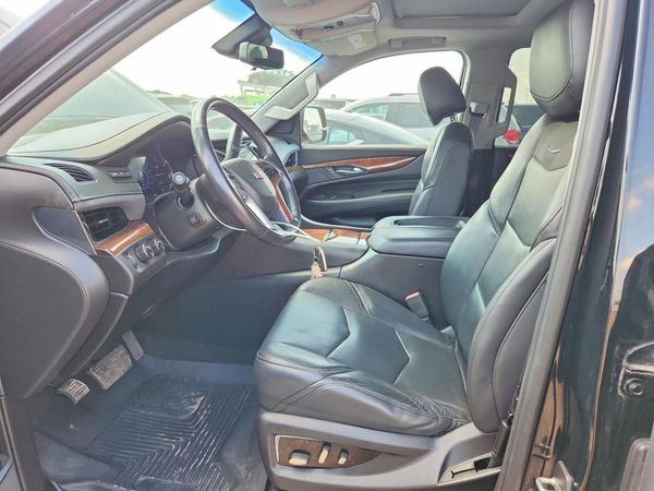 2018 CADILLAC ESCALADE