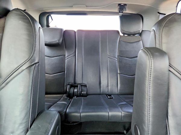 2018 CADILLAC ESCALADE