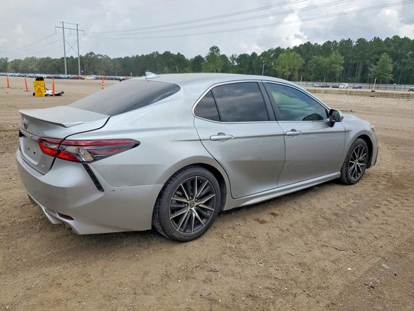 2023 TOYOTA CAMRY