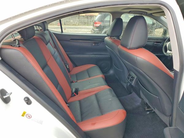 2015 LEXUS ES 350