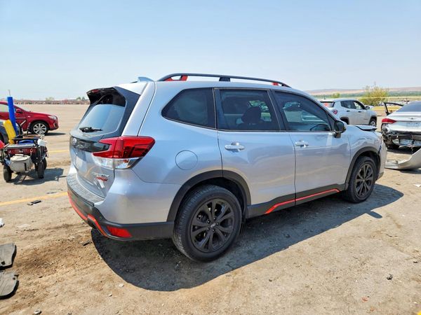 2021 SUBARU FORESTER