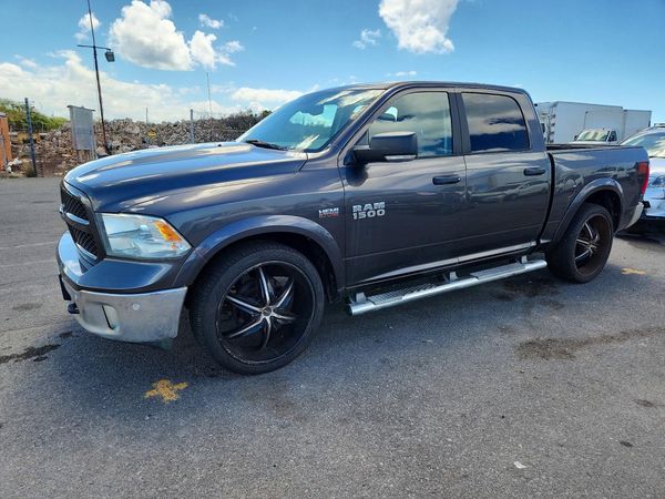 2014 RAM 1500 SLT