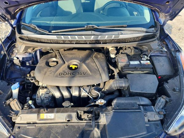 2013 HYUNDAI ELANTRA