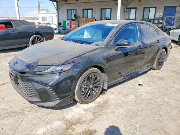 2026 TOYOTA CAMRY