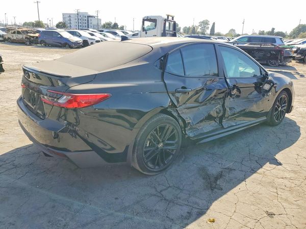 2026 TOYOTA CAMRY