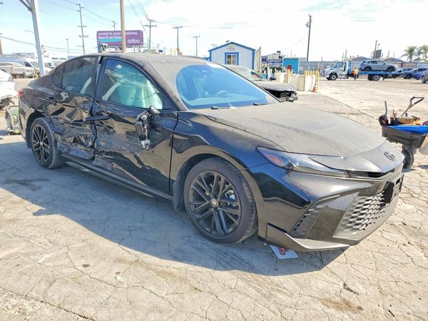 2026 TOYOTA CAMRY