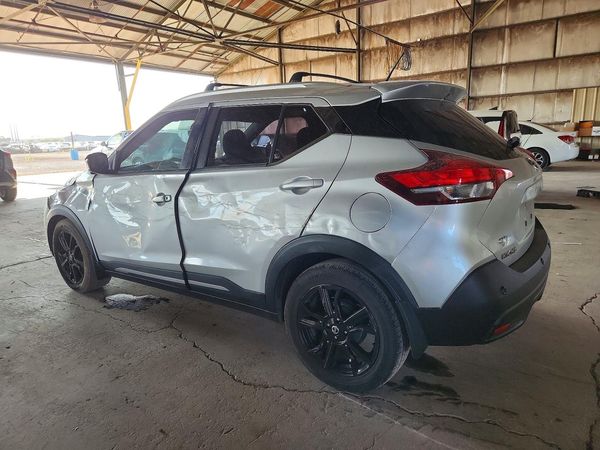 2020 NISSAN KICKS