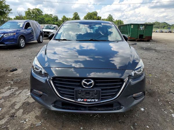 2018 MAZDA 3