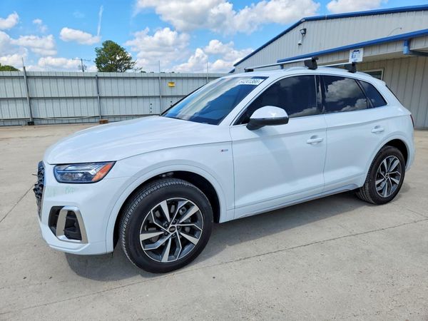 2022 AUDI Q5