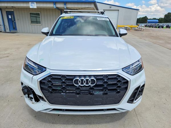 2022 AUDI Q5