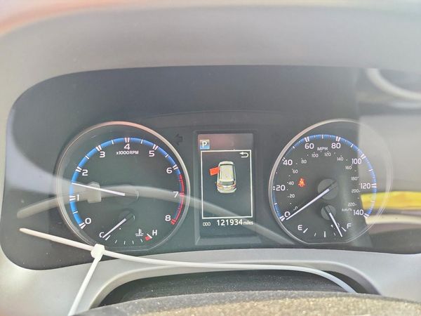 2017 TOYOTA RAV4