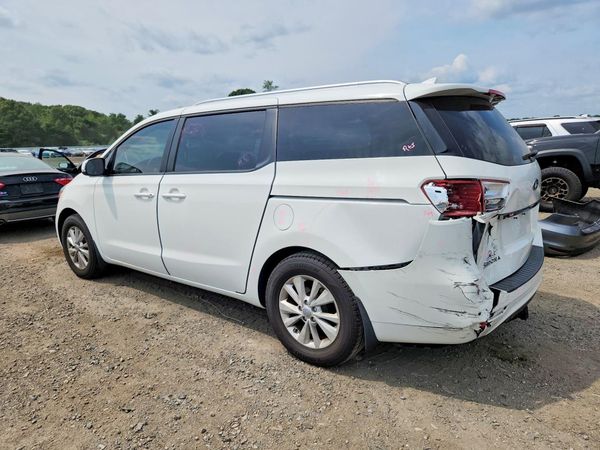 2016 KIA SEDONA