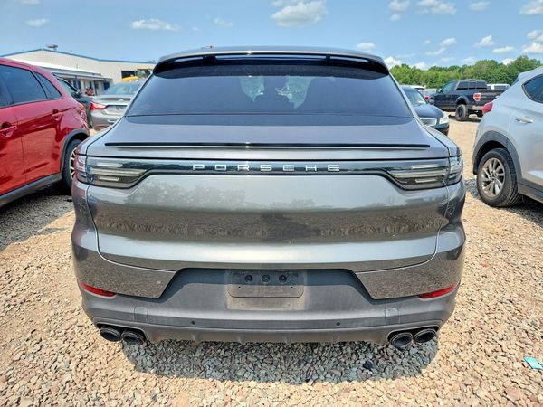 2020 PORSCHE CAYENNE Coupe