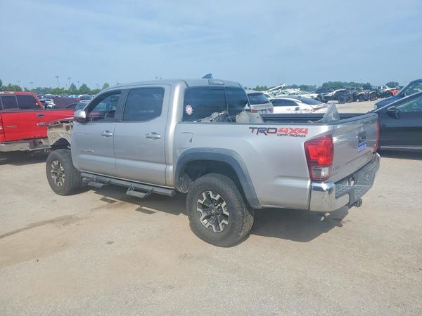 2017 TOYOTA TACOMA
