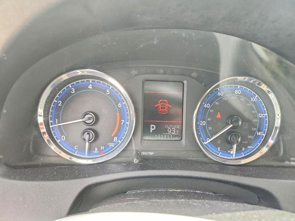 2017 TOYOTA COROLLA
