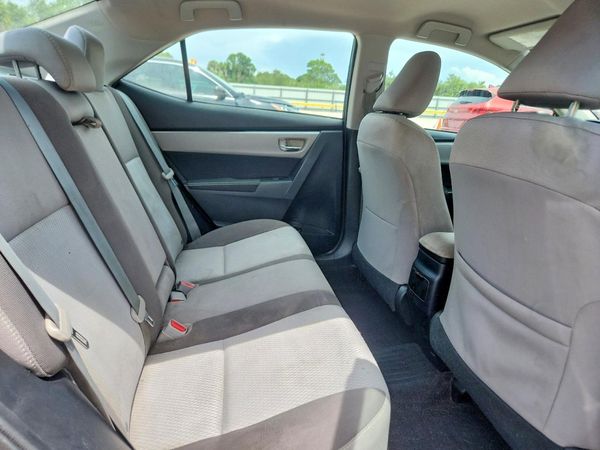 2017 TOYOTA COROLLA