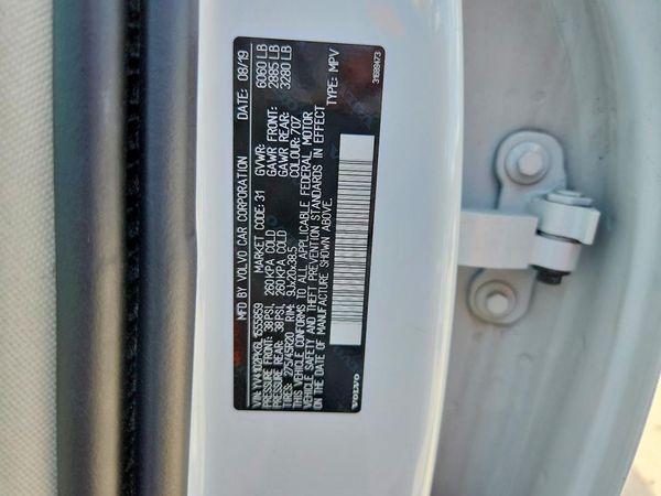 2020 VOLVO XC90
