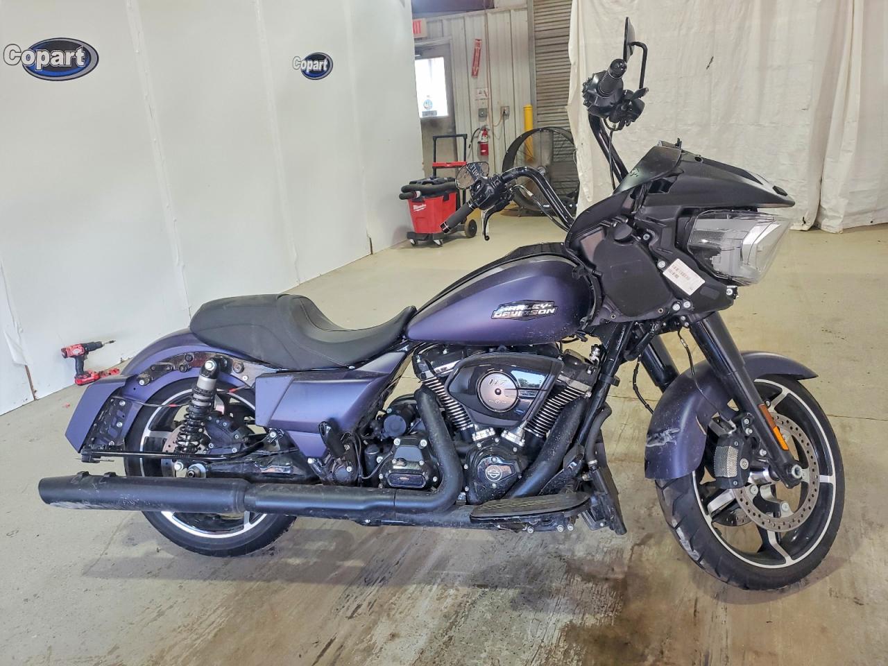 2025 HARLEY-DAVIDSON FL