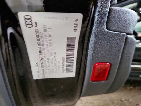 2019 AUDI A4 quattro Premium