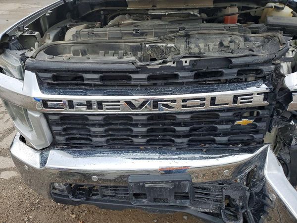 2020 CHEVROLET SILVERADO LT