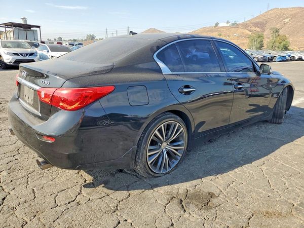 2017 INFINITI Q50