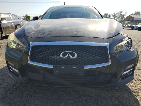 2017 INFINITI Q50