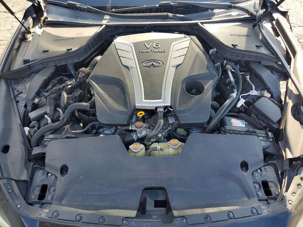 2017 INFINITI Q50