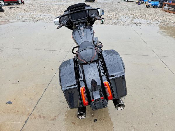 2025 HARLEY-DAVIDSON FLHXSE