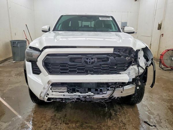 2025 TOYOTA TACOMA