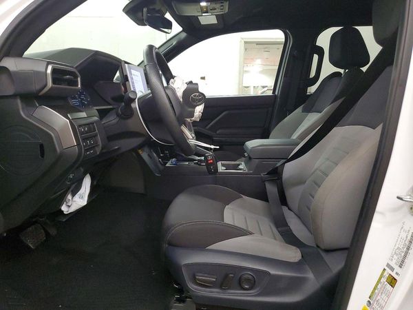 2025 TOYOTA TACOMA