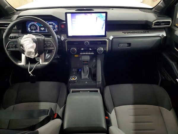 2025 TOYOTA TACOMA