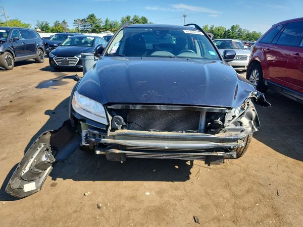 2016 VOLVO XC70