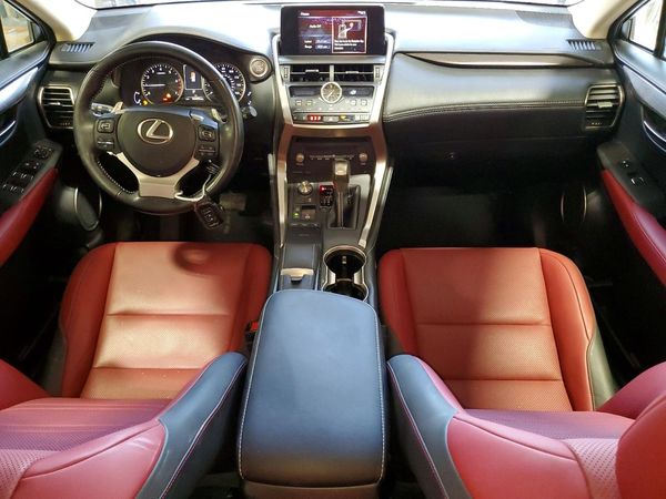 2020 LEXUS NX 300 Comfort