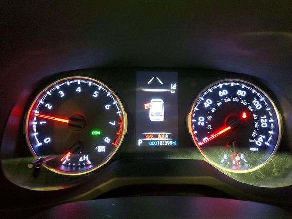 2019 TOYOTA RAV4 LE