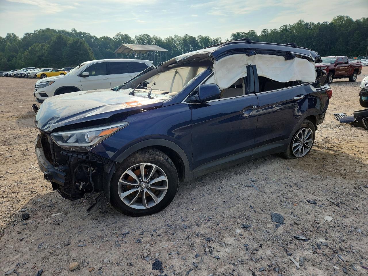 2018 HYUNDAI SANTA FE SE Base