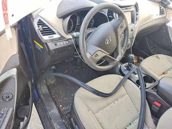 2018 HYUNDAI SANTA FE SE Base