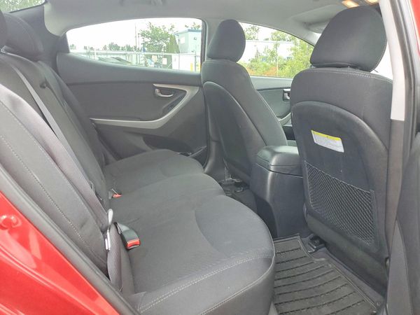 2015 HYUNDAI ELANTRA GLS(Middle)