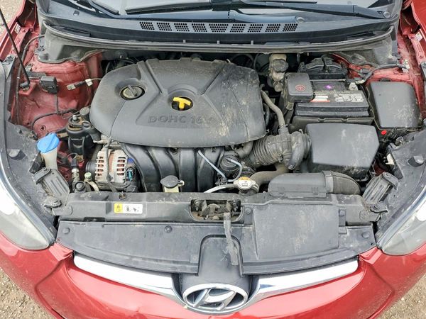 2015 HYUNDAI ELANTRA GLS(Middle)