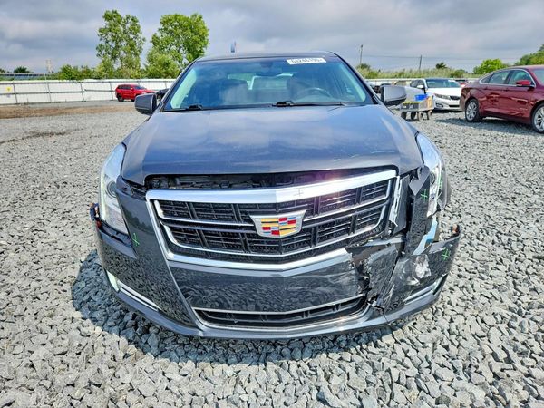 2016 CADILLAC XTS Luxury