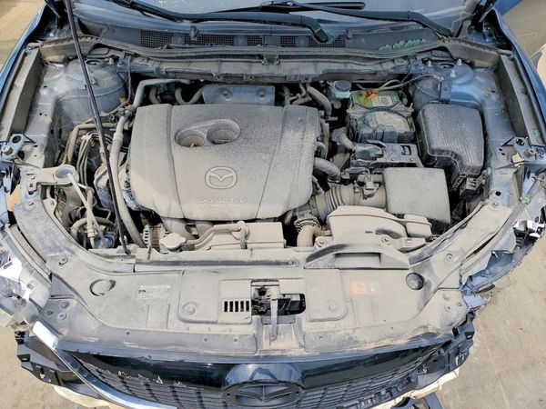 2015 MAZDA CX-5 Grand Touring/GT — Engine bay