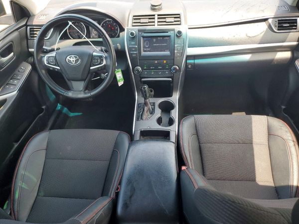 2016 TOYOTA CAMRY